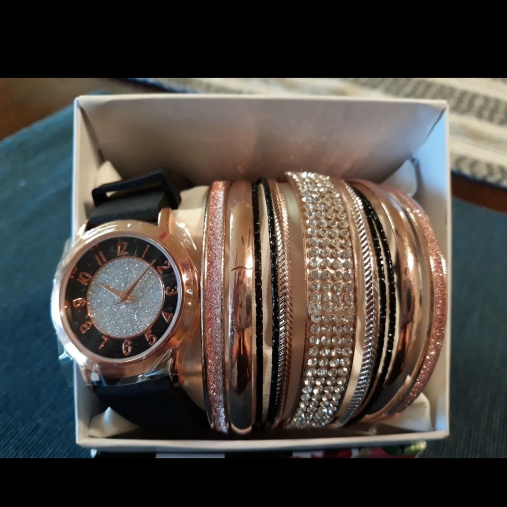 Watch and bracelet set